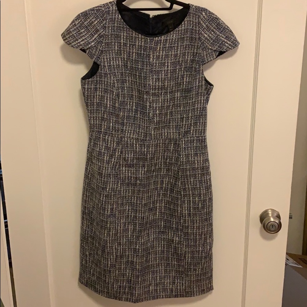 Knitted professional dress